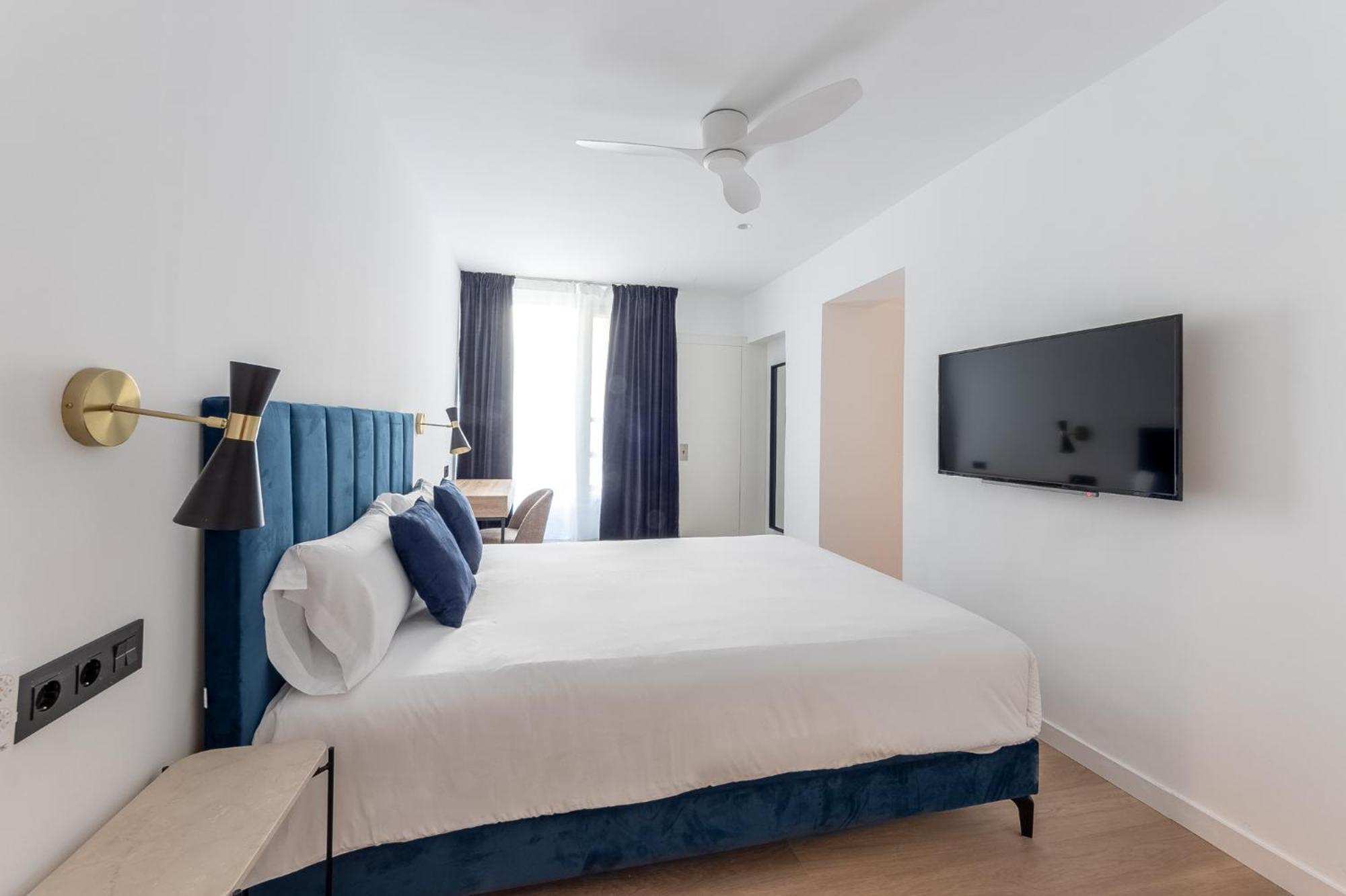 Arenal Suites Bilbao Exterior photo