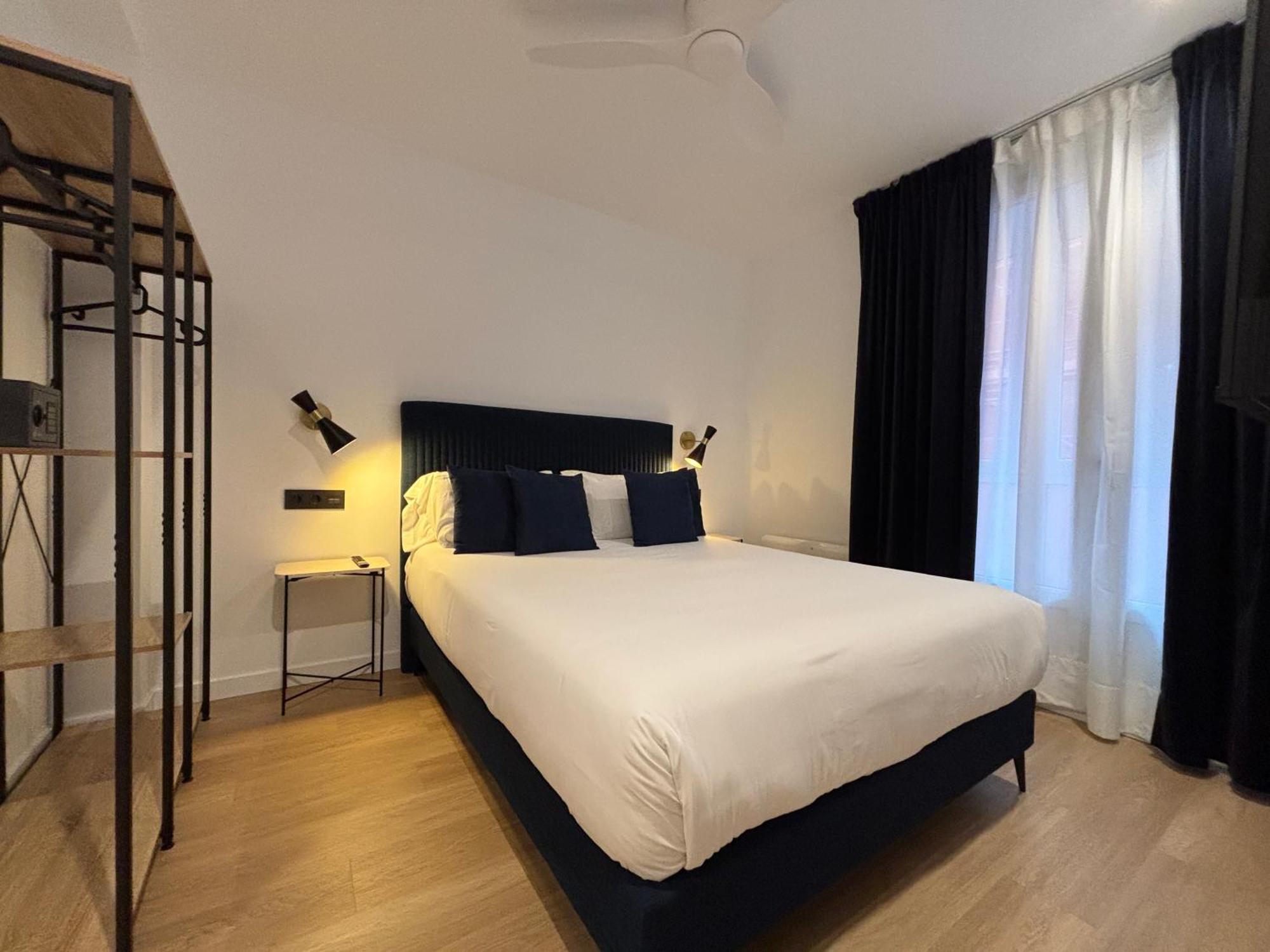 Arenal Suites Bilbao Exterior photo